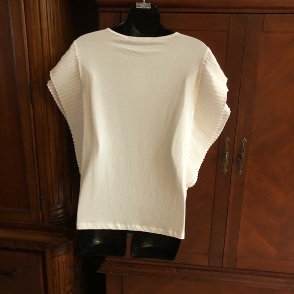 NWT Marc NY size S White Flutter Sleeve Top - Picture 3 of 9
